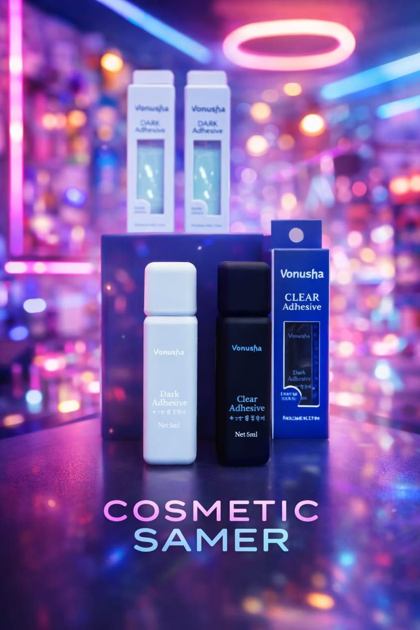 صمغ رموش فونيشا (Vonisha) 

لاصق كوري المنشأ
 يُستخدم لتثبيت الرموش الصناعية، 
ويُعرف بتركيبته التي توفر ثباتاً طويلاً ومقاومة للماء. 
ثبات عالي: يتميز بقدرة تثبيت قوية تدوم طويلاً، بقاء الرموش ثابتة لأكثر من 5 ايام.
الأسود (Dark): يندمج بسهولة مع الكحل (الآيلاينر) الأسود.
الشفاف (Clear): لا يترك أثراً بعد الجفاف.
صُمم ليكون مقاومًا للماء والعرق، مما يضمن بقاء الرموش في مكانها طوال اليوم.
فرشاة دقيق لتوزيع الكمية المناسبة دون فوضى. 
طريقة الاستخدام الصحيحة:
ضعي طبقة رقيقة من الصمغ على شريط الرموش الصناعية.
الانتظار: انتظري لمدة 30 إلى 60 ثانية حتى يصبح الصمغ لزجاً هذه الخطوة ضرورية لمنع انزلاق الرموش عند تركيبها.
التثبيت: ضعي الرموش بالقرب من خط رموشك الطبيعية، ابدئي من المنتصف ثم اضغطي على الأطراف. 

سعر 3،000
عنوان بغداد اركية وفاضل شارع المسبح العام
توصيل داخل المنطقة مجاناً بغداد والمحافظات 5
للحجز والاستفسار مراسلة الصفحة او الرقم ***********
