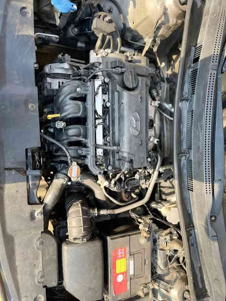 سلام عليكم 
# اكسنت خليجيه مكفوله السياره
موديل 2015
محرك الزغير اقتصادي 
مستعجل ع بيعته
السياره جاهزه كبل تشتغل بيه 
السعر78 ورقه قفل 
العنوان بغداد
***********
