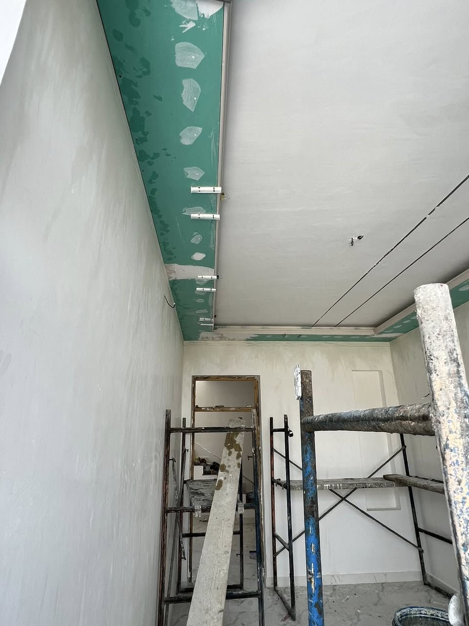 تحية طيبة بيوت عدد2 للبيع مساحة 125 م 3 غرف نوم بناء طابوك بغداد عمل فوول منطقة الموضفين سند تحويل مباشر للاستفسار ***********
