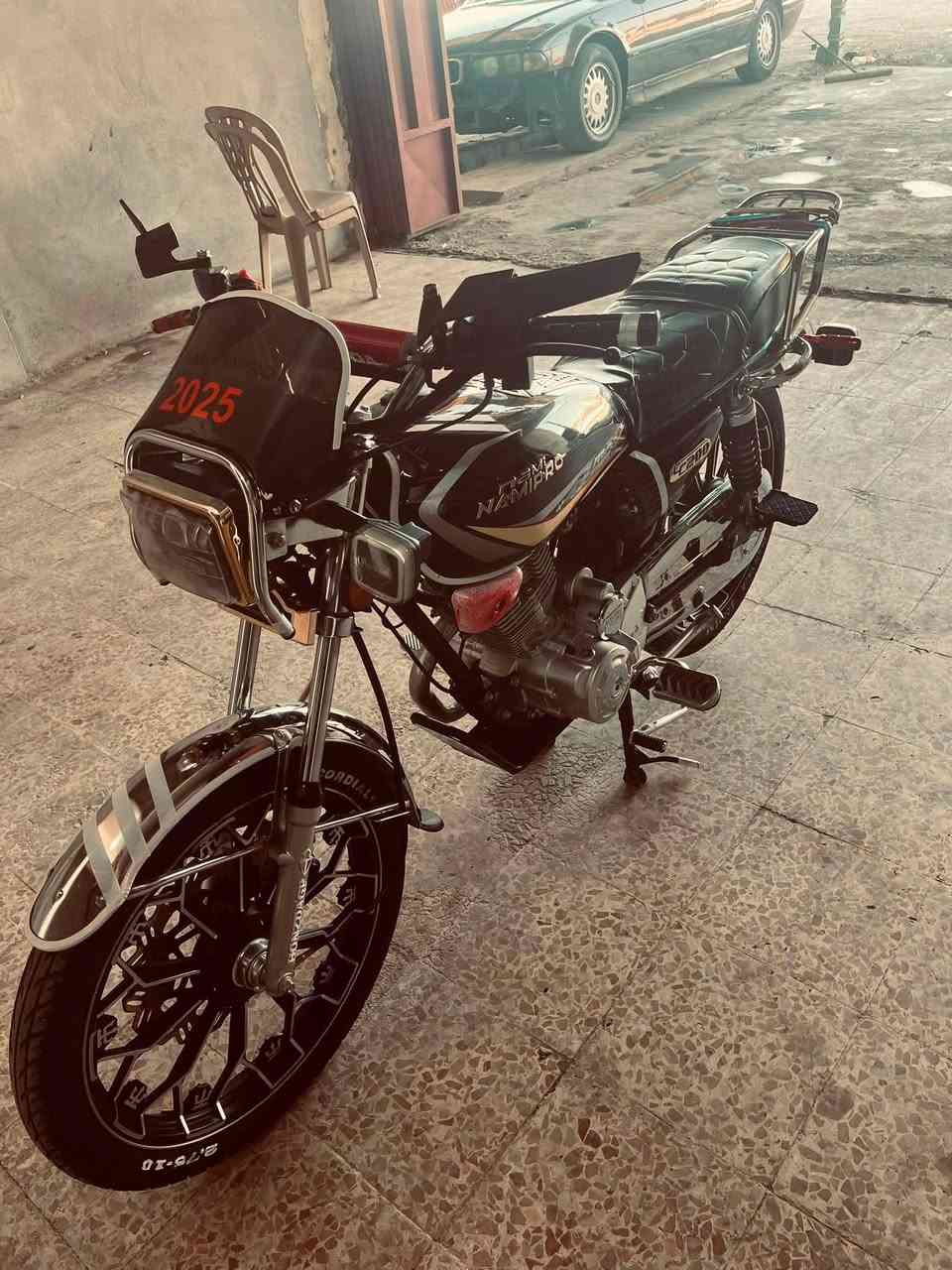 سلام وعليكم 
للبيع فقط هودنزا نامه برو 200 cc
2025 نضافه فول لل اخير 
***********
