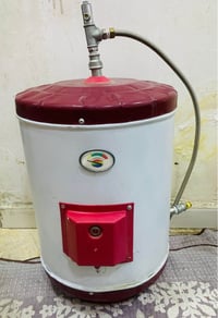 سخان تعليك • شبه جديد • بغداد جديده