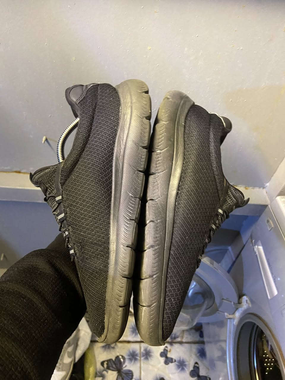 سكجر الأصلي فيتنام  طبي قياس ٤٣ خلل بسيط واضح بالصورة السعر مع التوصيل ١٠


**إذا كنت صاحب هذا الإعلان وتريد حذفه لأي سبب، رجاءا أرسل رسالة إلى الدعم الفني**