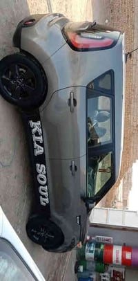 كيا صول موديل ٢٠١٧  وارد امريكي مكينة ١٦٠٠ النظافة واضحة بالصور حدادية...