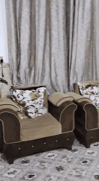 غراض منزل للبيع
التخامه..سعر الواحد ب٢٠٠
الكاونتر.. كله مرمر السعر ب مليون وبي مجال 
غرفة الخشاب.. مليونين وبيه مجال 
***********
