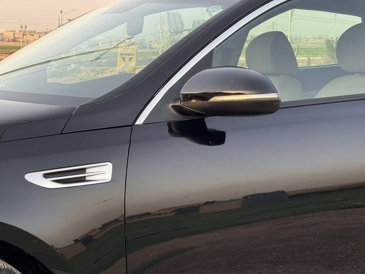 السلام عليكم 
كيا اوبتما 2017 امريكي
محرك مامفتوح ماشيه 97
رقم سليمانيه دولي جديد 
للمراوس ب اوبتما هايبرد 
ضررها امريكا فقط
ربع چاملرغ خلفي موضح بالصور 
مكانها كركوك
للاستفسار 
***********
