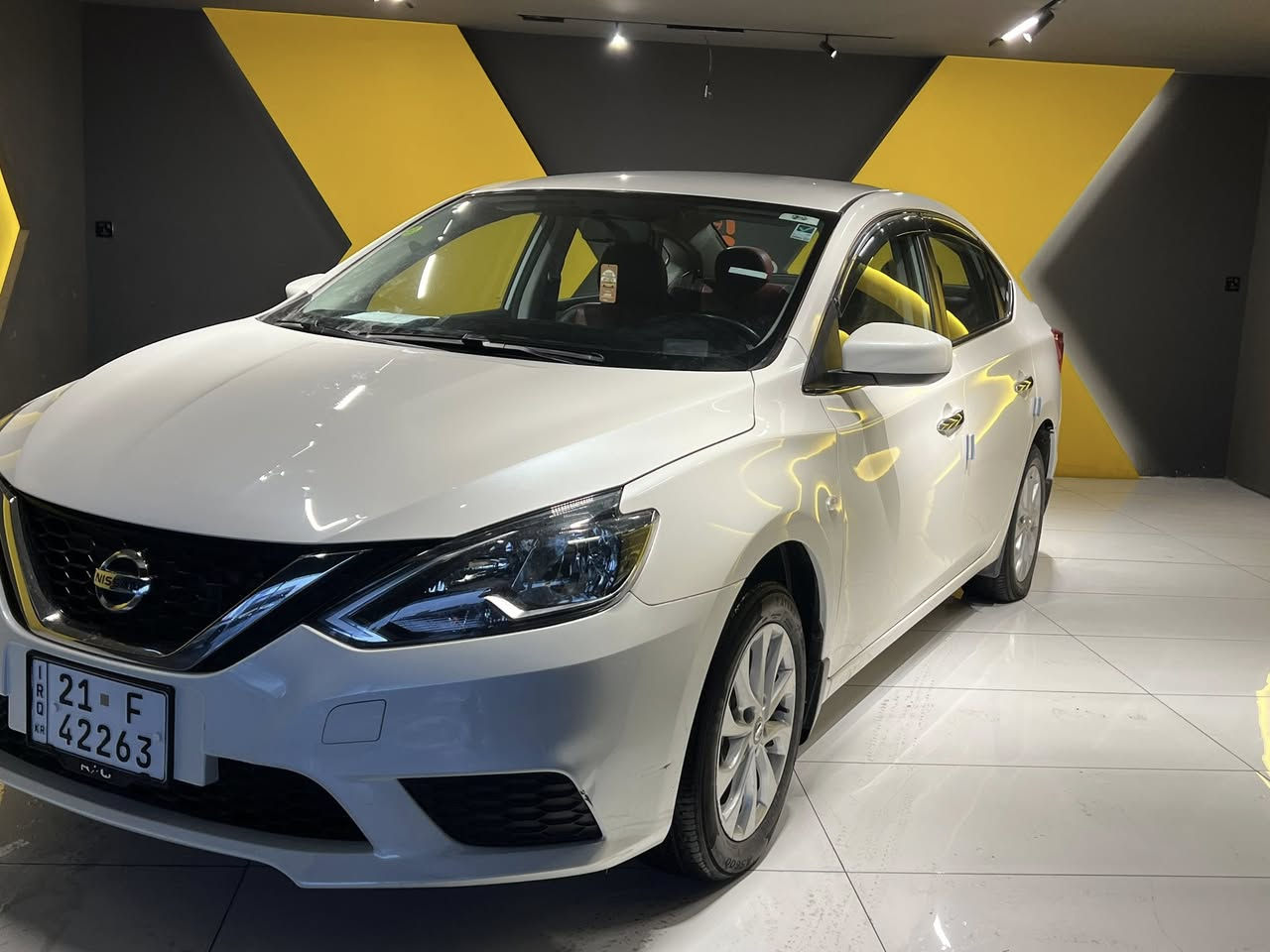 السلام وعليكم للبيع سيلڤي تجميع صين 
موديل 2024مواصفات ستندر
داخل احمر 
مكفوله  كفاله عامه
ماشيه
29
السياره بأسمي شرط تحويل ووكاله
مكانها السليمانية للاستفسار فقط اتصال ☎️ 
***********
