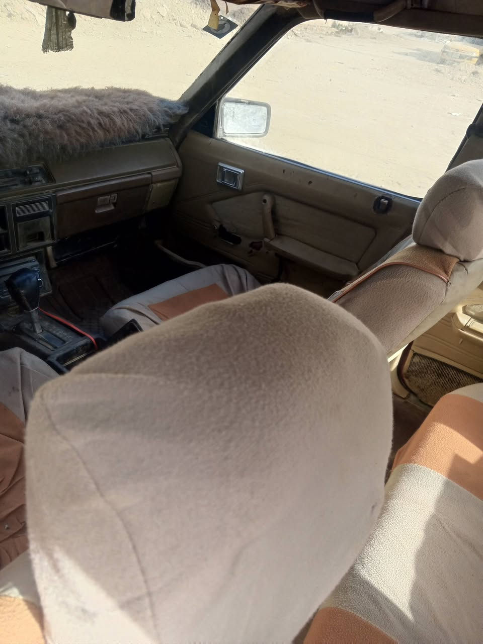 السلام عليكم اعاده النشر بسبب الوعود سوبر للبيع رقم بغداد انكليزي باسمي سنويه ل31 كير ومحرك بطه اكسن ضيف يرايدله تلكيط خياس السعر 30وبيه مجال المكان ديوانيه***********
