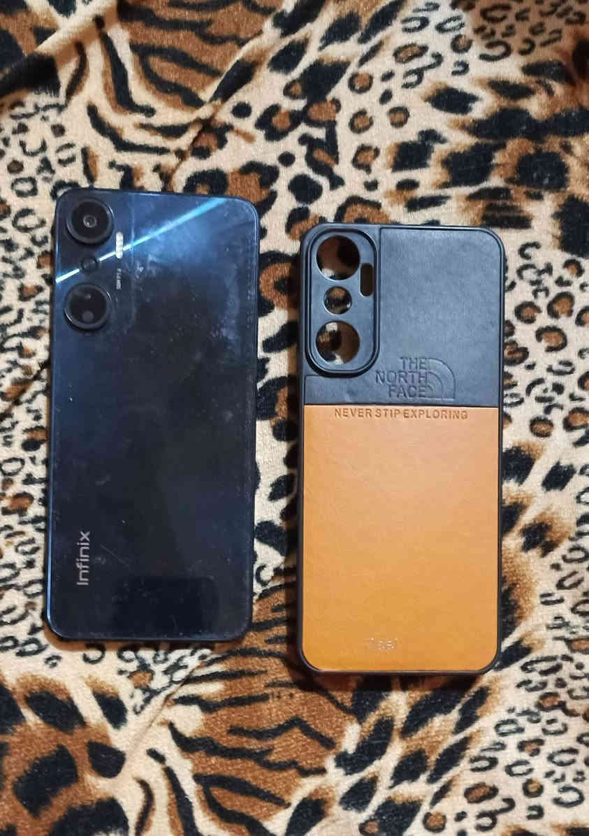 تلفون HOT 20
عندي هذا التليفون للبيع المواصفات كلها مكتوبه وجدا سريع  ويشغل 40 فريم ببجي ولزقه وياه ما مشلوعه ويجي بالباكيت مالته وية الدولار الامريكي الاصلي والسعر فقط 100 الف دينار الرقم ***********
العنوان/بغديده حي سنحاريب قرب مغاره مريم العذراء
