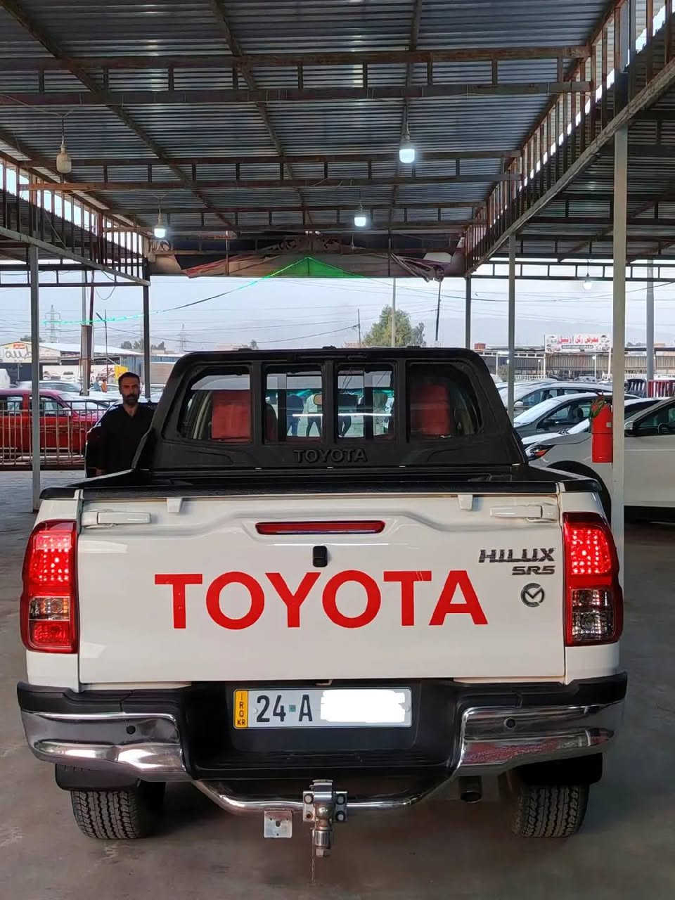 سلام عليكم سيارة تويوتا بيكم موديل 2018 شركة جيهان كير توماتيك مكينه مامفتوح فول مواصفات عدا البصمة رقم سنوية هزيا جديد بدون صبغ يم الدعاميه تعديل كد الشبر 
مراوسه حسب القناعة
عنوان طريق اربيل موصل ناحية برطلة
للاستفسار ***********/***********
السعر 275 $$ وبي مجال
