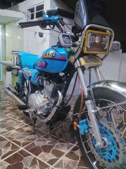 سلام عليكم دراجه سافان مديل 25 جديده وخير من الله مثل ما شوف السعر 850 بيه مجال عنوان العزيزيه دخل محدود هـ*********** او خاص
