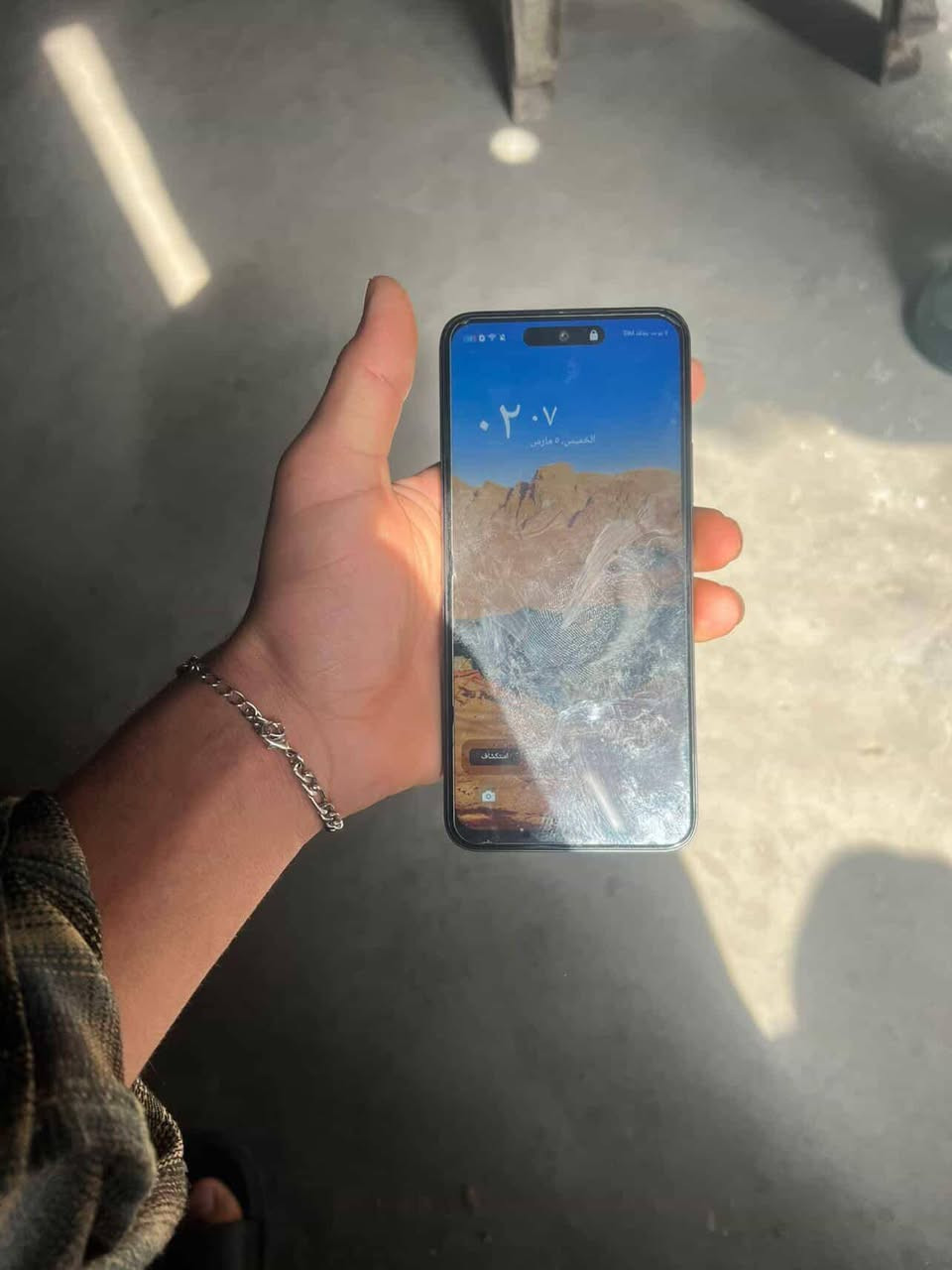 #مستخدام اربع ايام فقط Infinix Smart 10 🔥
اذكره 128 بطاريه.5000🔋
كامل ملحقات  كارتون مطابق وكيبل شحن 
السعر 100 الف فقط 🔥🔥🔥
#بابل #محاويل  لتواصل خاص او الاتصال ***********
