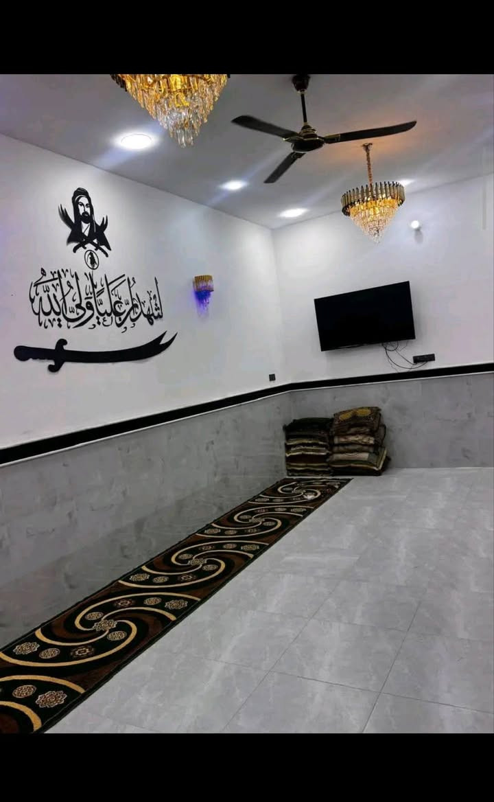 🏠   دار الــبــيـع  حي الــقــصـــور   🏠
          بشارع معمل ابو الكبه 

المساحه ( 200)متر يتكون طابق واحد جاهز سكن 
غرفتين نوم صالة+دبل فاليوم  واستقبال ومطبخ 
               وصحيات خارجية وداخلية

  للاستفسار والاتصال 
         (📲*********** عمارة, ميسان
