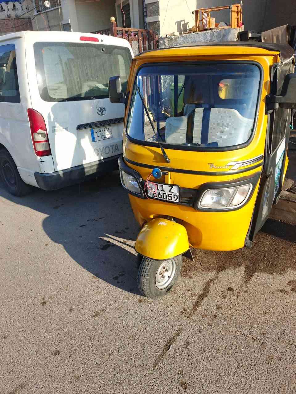 السلام عليكم تكتك تي في اس موديل 21 شلعه ومعدل خير م̷ـــِْن يم •اللّـہ̣̥ مكينه بلاديه ولابرغي مفتوح بيها ناعمه تكتك نضيفه وجاهزه بيها شخوط يم البك لايك بالزاويه موضحه بالصوره بيها ضربه بمكان الهورن معمره ماشه جديده شرط لاشمره ولارجفه ارقام انكليزي بسم صديقي اخذك تروح تتكاتب ويا بوجهك كاعياتها يرادلهن صبغ شويه بيهن زنجار التكتك رايدها ب 6 و500 ومجالها بسيط عنواني بغداد حي العامل ***********
