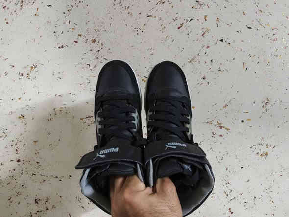 بوما اصلي
نظافة99%
قياس43
للحجز خاص او واتساب ***********

وهذا رابط صفحتنا
https://www.facebook.com/profile.php?id=61550103964185&mibextid=ZbWKwL
