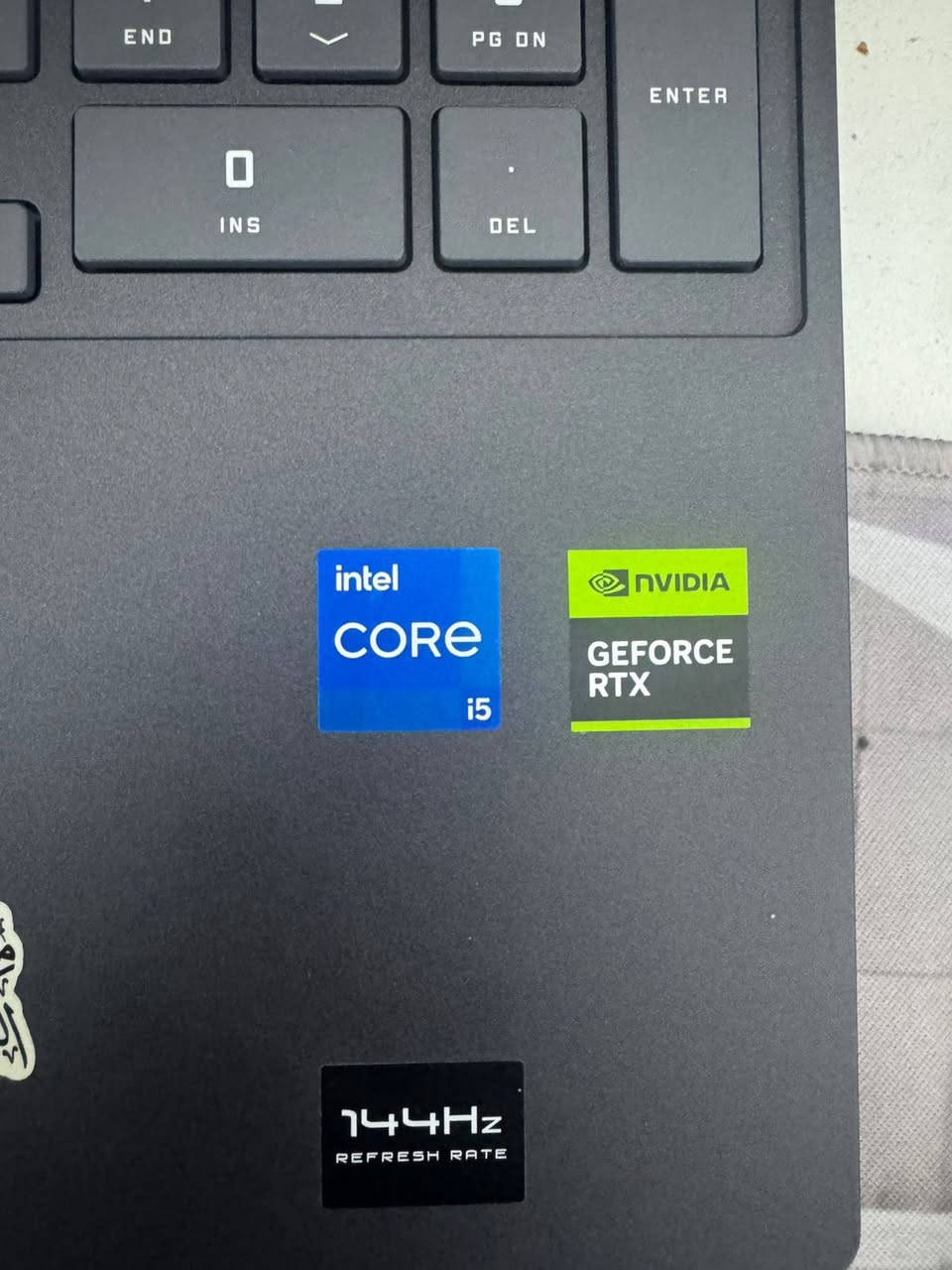 السلام عليكم لابتوب hp victuc للبيع نظافه100‎%‎استعمال كلش قليل السعر (950ألف)***********واتساب
 Intel® Core ™ i5-13420H Processor [2]
• 512GB Solid State Drive 3]
• 8G SODIM DDR SDRAM
• Windows 11 [67]
• 15.6" FHD IPS LED Display (300 nits, 144Hz)
• NVIDIA® GeForce RTX ™ 3050 6GB
• DTS:X® Ultra
• 3-cell, 52.5 Wh [63]
