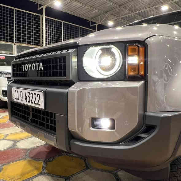 #معرض امجد الحسني لتجارة السيارات 

برداو ادفانشر فيرست اديشن 

موديل 2024

ضمان شركة ساز 

عداد المسافه 8000KM

مغلفة PPFبلكامل 

محرك 2400 اربعه سلندر توربو

لد امامي خلفي 

حساس امامي خلفي 

5كامرات 

داتا شو 

دفع رباعي 

ويل 18

شفتات ستيرن

مقاعد تدفئه تبريد 

الكرسي الخلفي كهرباء

ثلاجه 

4رادرات 

تحديد مسار

ستيرن كهرباء 

للاستفسار***********
