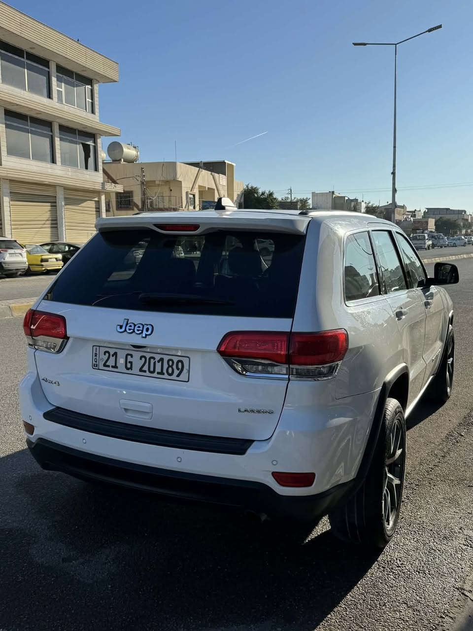 جيب لاريدو وارد امريكي  موديل 2017 كير محرك بشرط لا مفتوح ولا تبديل  سياره دخول كلين تايتل اهنا بيدي صار صبغ باب سكن فقط بدون دواخل شرط فحص حتي دعاميات بدون صبغ مشاءالله جديد تخم صدر تايرات كلها جديد سنويه ورقم كلها جديد سعر 220
***********
