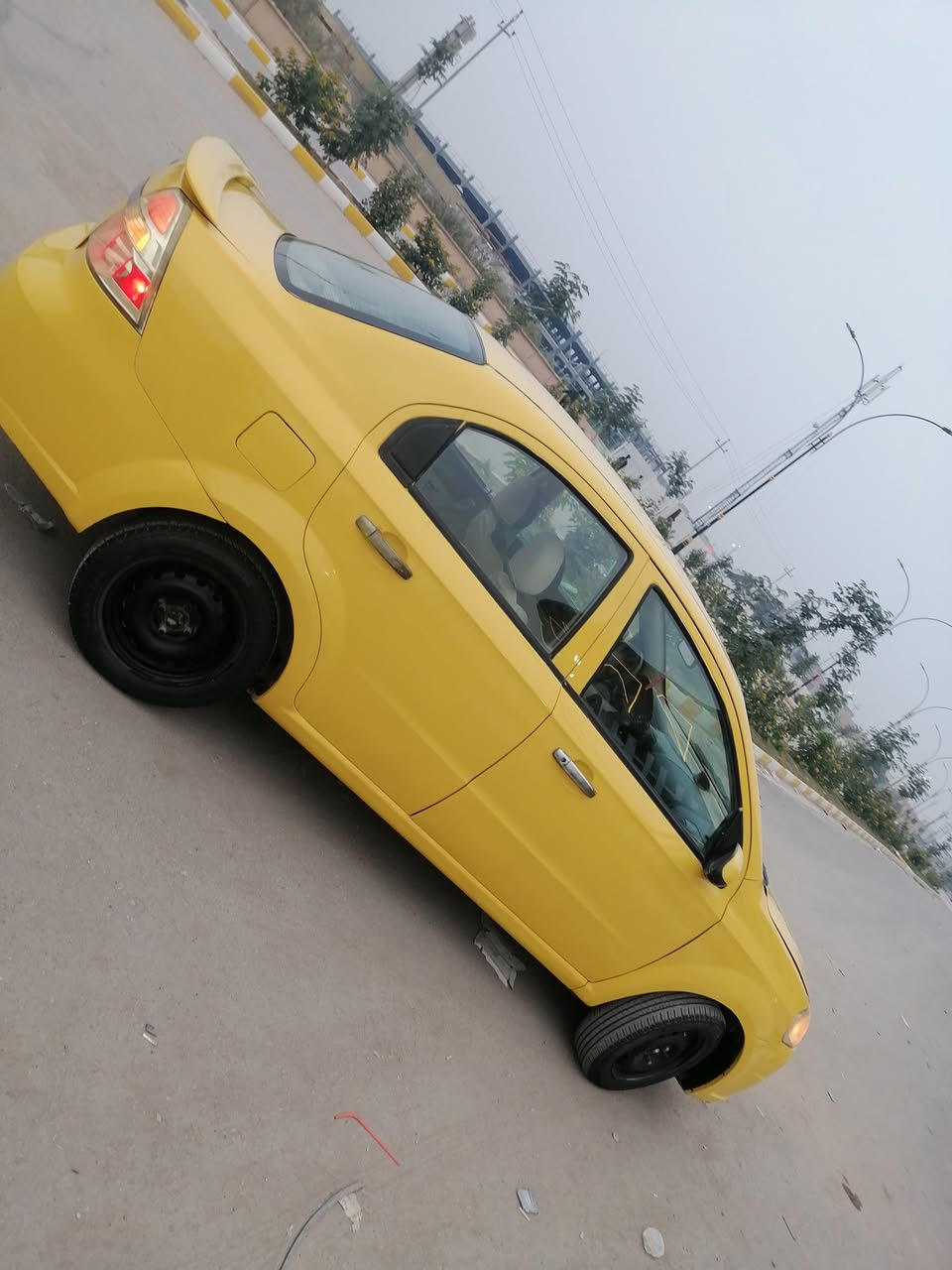 السلام عليكم
سياره افيو مديل 2011 خليجي مكينه 1400
رقم ذي قار سنويه 2030 راعيه بناصريه 
ضرر سياره ضربه بجنطة خفيفه مصلحه
حداديه خير من الله كهربائيات شغاله
 عنوان ناصريه مركز حي الشموخ
سعر 50 بيه مجال رقم ***********
