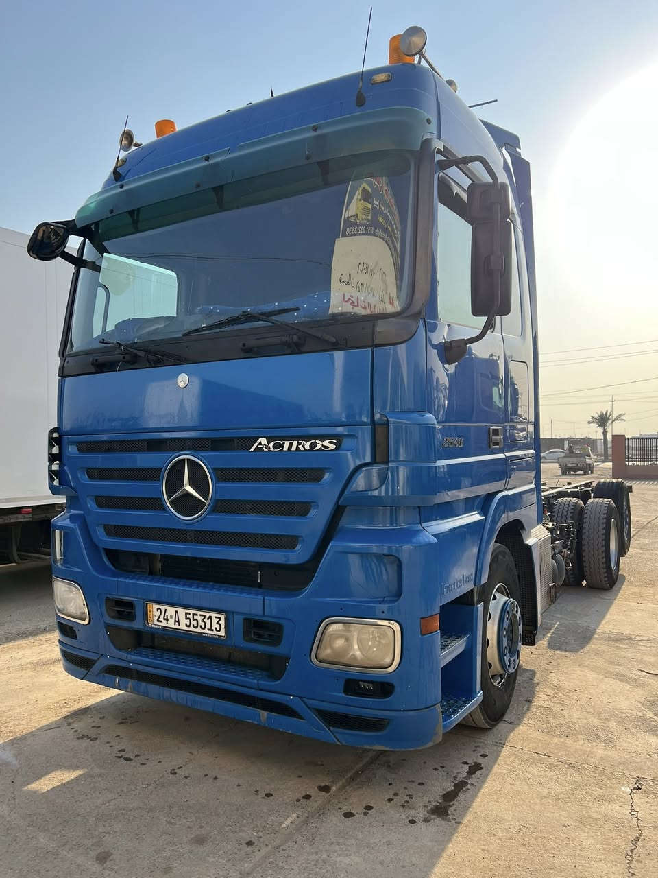 ‏سلام عليكم اقرأ التفاصيل واتصل 
اكتروس موديل 2006 حجم 25.46 
فول مواصفات بس بدون كاميرا وحساس ريتايدر 5 طقات 
تبريد ثلاجه دبل مناميه ليزرات داخلي أوتوماتيك 8 نمره 
رقم جديده سنويه ساقط￼ شاصي جامبو سياره حلوه و نظيفه رقم الهاتف قحطان معرض *********** كورك 
*********** اسيا معرض ابو قحطان واولاده العنوان موصل برطله سهل نينوى ❤️✅￼
