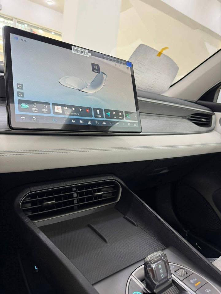 BYD سيل 05 
13  كامرا
فول مرقمه بغداد باسمي
ماشيه ٢٦٠٠
فتحه 
داش كام
كشن كهرباء
ركن ذاتي
سعر مناسب للتواصل 
***********

 العنوان كربلاء
