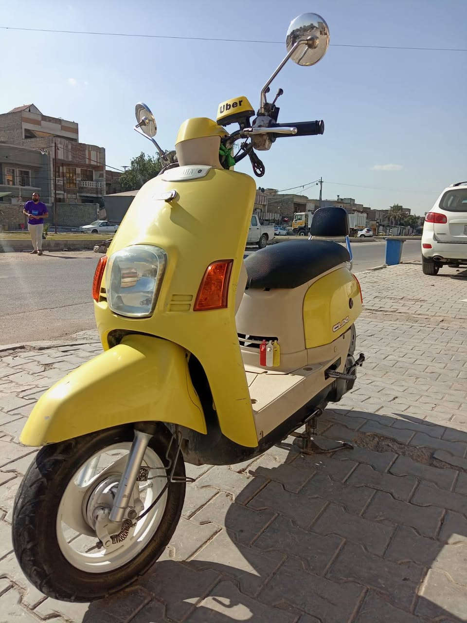 سلام عليكم دراجه للبيع دراجه كامله نقص برغل ما بيها لون اصفر داخل كريمه سعر خاص بخير وتدلل مكانها مدينه الصدر رقم الهاتف ***********
