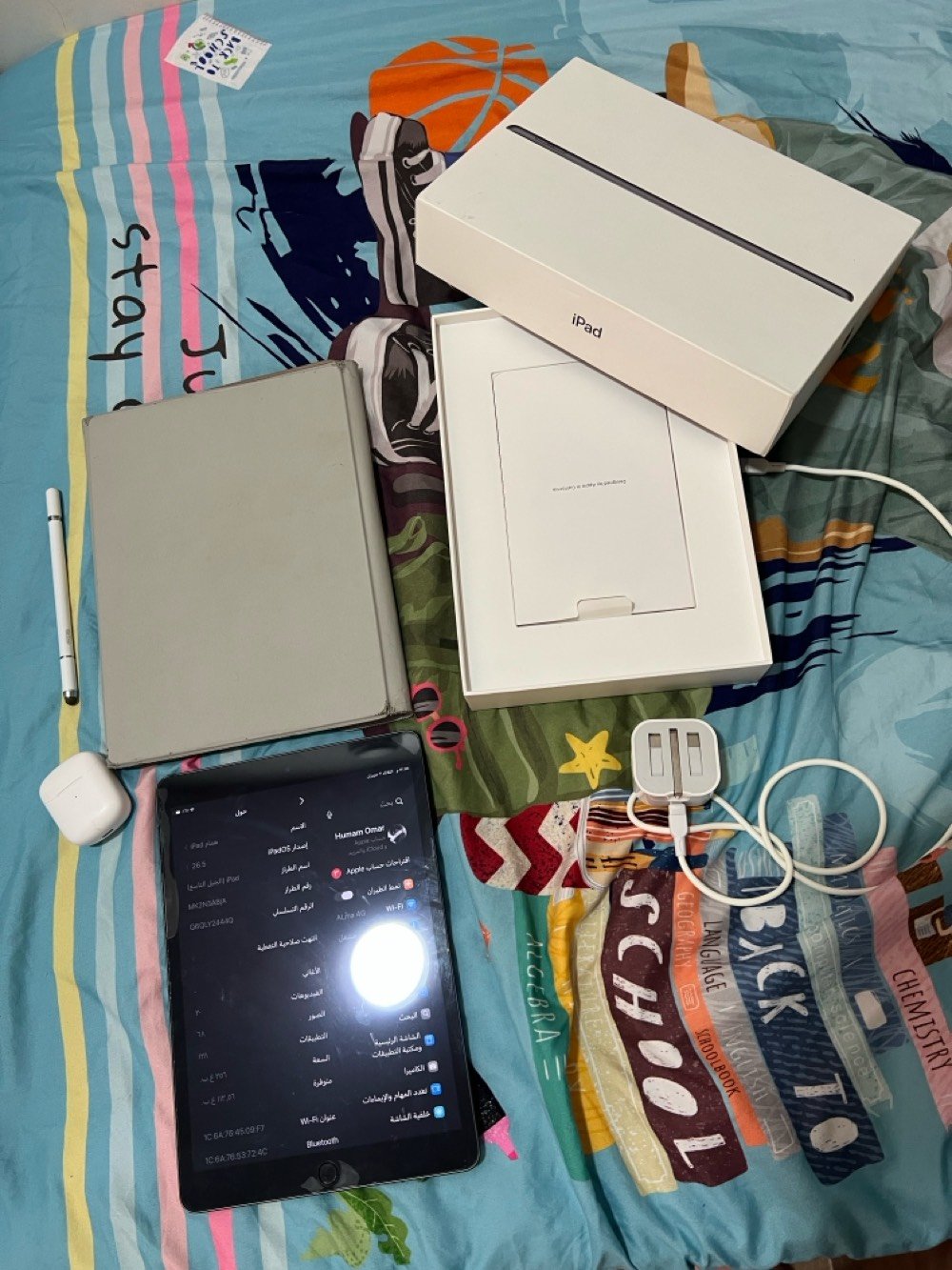 ايباد الجيل التاسع  👌🏻' ذاكرة 256 نظيف تحديث iOS 26.5 
يجي معاه كفر مستخدم . مع سماعة ايربوت مستعمل مع قلم عادي وكيبل شحن ويعني ملحقاتك كاملة 

بي عيب بسيط الظهر مالتة بي نقاط بيظة كما موضح بس صورة 

السعر : 390 هو وملحقاته 

فقط رسائل ماكو اتصال 📞 
الواتساب ؛ ***********


ديالى