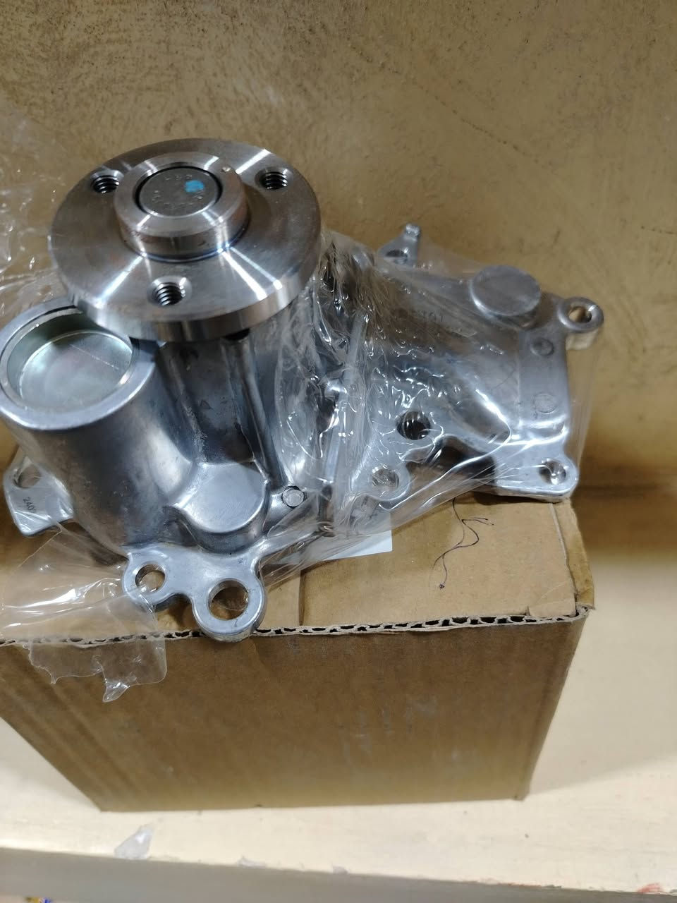 السلام عليكم واتر بم ماليزي اصلي شركه بروتون جين 2 السعر ٥٠ الف قفل يوجد خدمه توصيل ***********
