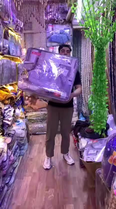 عرض خاص من سنتر الامير 
لحاف صيفي درجة اولى 
يوجد توصيل جميع المحافظات 5 الف 
العنوان البياع الشرطة الرابعة شارع جامع الكبيسي مجاور شكيب انترنت 
 #العراق #تخفيضات #مفروشات #عراقي #تنزيلات


**إذا كنت صاحب هذا الإعلان وتريد حذفه لأي سبب، رجاءا أرسل رسالة إلى الدعم الفني**