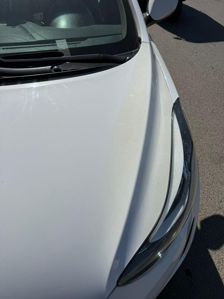 النترا ٢٠١٦ ابيض مغتوح الجاملغ الأيمن والبنيد بدون صبغ ولا تبديل السعر 130 وبيه مجال حك الجيه 
مكان السياره بغداد البياع 
***********
