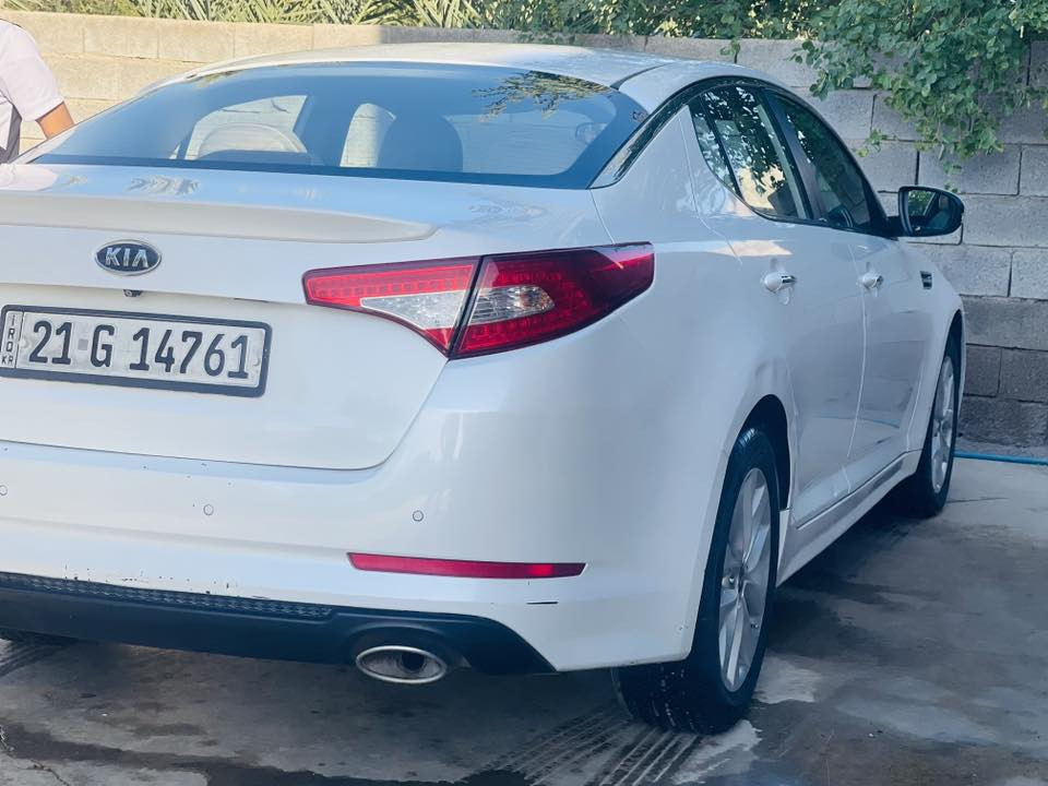 كيا اوبتما ٢٠١٣
خليجي 
فول عدى البنراما 
بصمه تشغيل
بصمه ابواب
مري شفط
اشاره بالمري
تبريد لمس
تبريد خلفي
كامرا بلادي 
شفتات استيرن
تحكم ستيرن
حساس خلفي 
لد خلفي 
مكينه ٢٤٠٠ مفتوحه
جاملغ امامي مبدل بدون دواخل 
قبق جنطه مرخايه براغيه 
رقم سليمانيه الجديد بأسم كردي تريد وكاله تريد تحويل 
السياره جاهزه مابيه اي نقص 
135 وبيه مجال قليل 
الاتصال على الرقم 
***********
