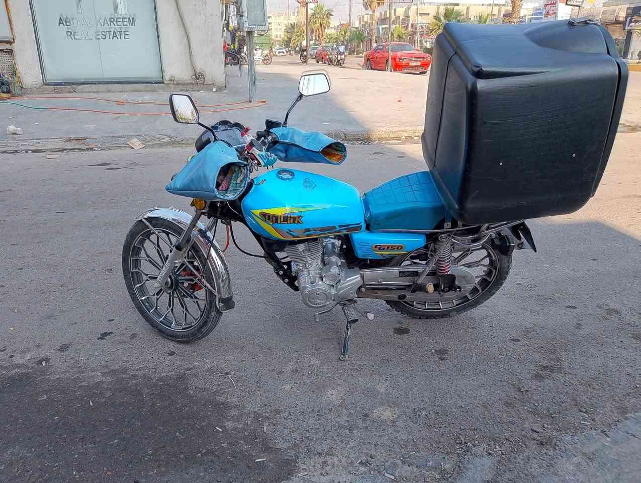 السلام عليكم درجه ايراني 2025سونك محرك 150 مكاني شهداء البياع السعر 750 وبيها***********
