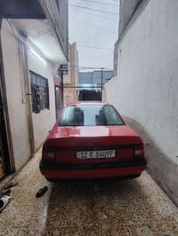 اوبل فكتره  موديل. 90   السيارة  بسمي.  حجم 18 مكينه. او كيره. نضيف.  ...