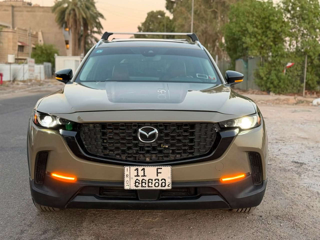 سلام عليكم
للبيع | Mazda CX-50 Turbo Meridian Edition موديل 2023 🇺🇸
🔹 الموديل: 2023
🔹 الفئة: 2.5 Turbo Meridian Edition
🔹 الوارد: أمريكي
الحادث:
 ● جاملغ خلفي 
 ● قبغ الصندوق صبغ 
 ● وربع بنيد وبارد بالجاملغ 
 ● بدون دواخل 
 ● إيرباغ واحد (بردة)

المواصفات:
✅ شاشة
✅ كاميرا
✅ رادارات جانبية (نقطة عمياء)
✅ رادار أمامي
✅بنراما 
✅ توقف ذاتي (Auto Brake)
✅ Auto Hold
✅ داخلية لون قرميدي
✅ تحكم من الستيرن
✅ تبريد مقاعد (قطعتين)
📍 الممشى: 40 ألف مايل
📍 رقم بغداد باسم المالك وبدون أي نواقص
💰 السعر: 20,800 دولار وقابل للتفاوض.
📍 العنوان: بغداد – اليرموك
📞 للاستفسار: ***********
