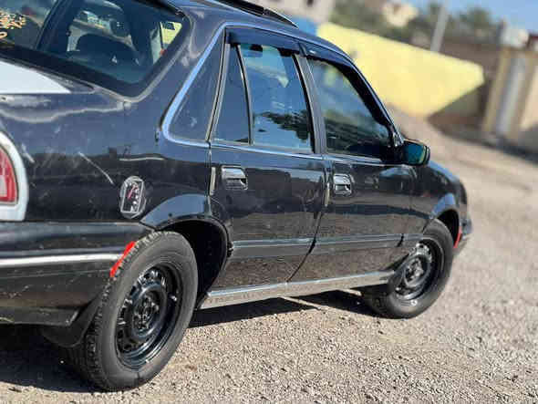 سلام عليكم
دايو برنس موديل 1994 
كير محرك شرط 
رقم بغداد انكليزي الجديد مشروع وطني
صدر امامي خلفي جديد 
بلاديه مابيها قطره صبغ 
شواصيها سليمه بدون لحيم
كهربائياتها كلها شغاله كيجاتها شغاله
سياره نظيفه ومتعوب عليها حيل 
سياره مال جناي ماتصرف عليها ربع 

للبيع او مراوس حسب قناعه 
***********
***********
