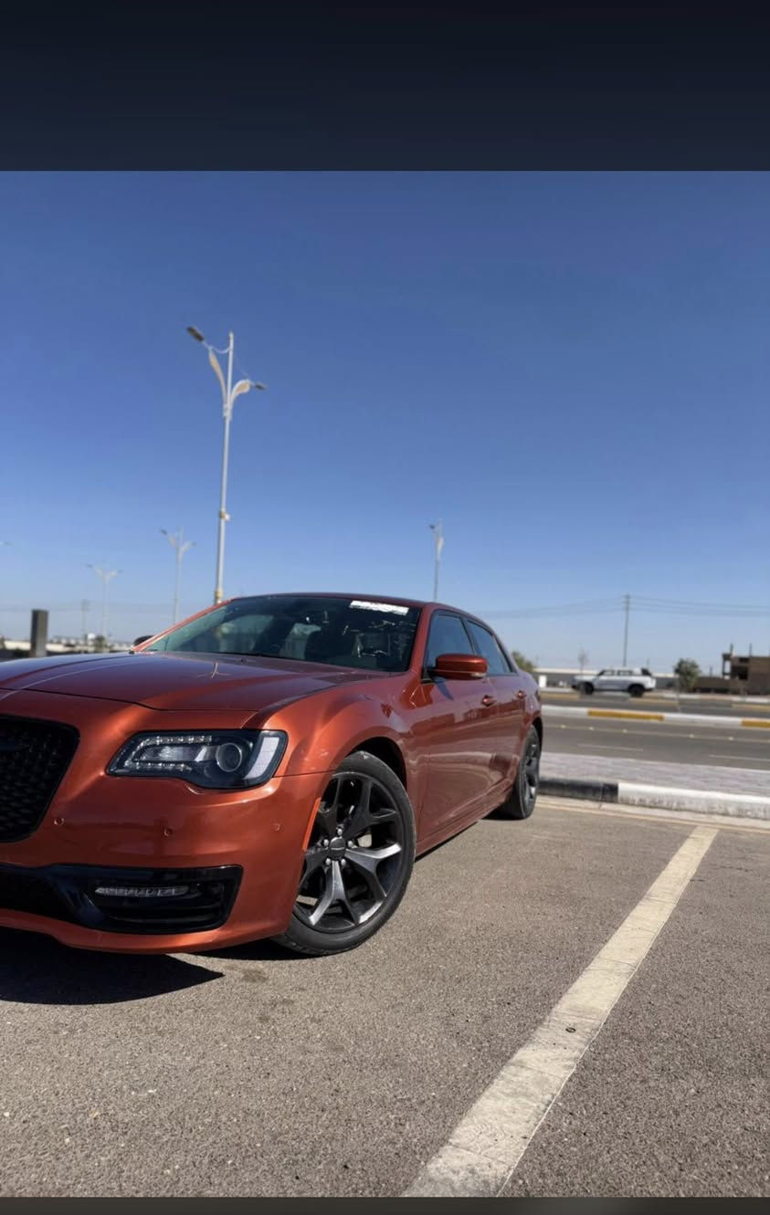 س ع اوباما لون مميز مشمشي
دوخل جديد اصل ٢٠٢١ حادثها فقط جاملغ امامي بدون دواخل الباقي كفاله 
لسياره جاهزه لخر حبايه 
***********
