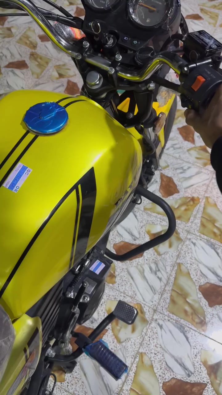 دايون للبيع اوراق اصولي ومستعجل على بيعتها
مديل ٢٠٢٣الدراجه اخت الجديده الدراجه بعدهي عل سحك

الدراجه سعرها 1450

‭٠٧٧٦ ٦١٢ ١٦٣٧‬
