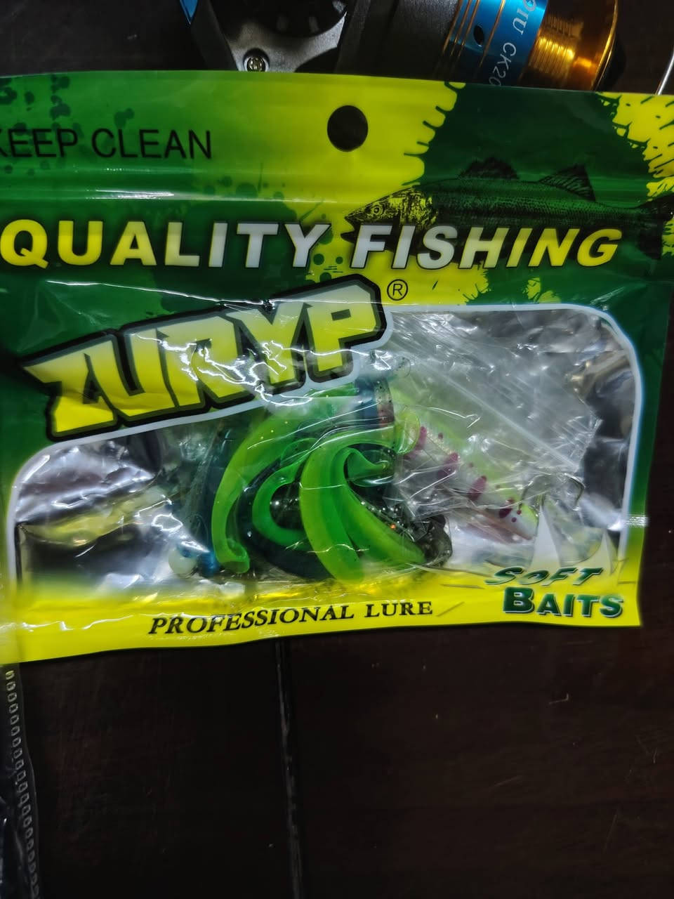 سلام عليكم شباب عغراض صيد جديد جديد

عصه مال صيد طولها متر و٨٠
ومكينه اصليه
وشص اصلي
وطعم جلاتين
وجنطه
مكان بصره قبله رقم ***********
