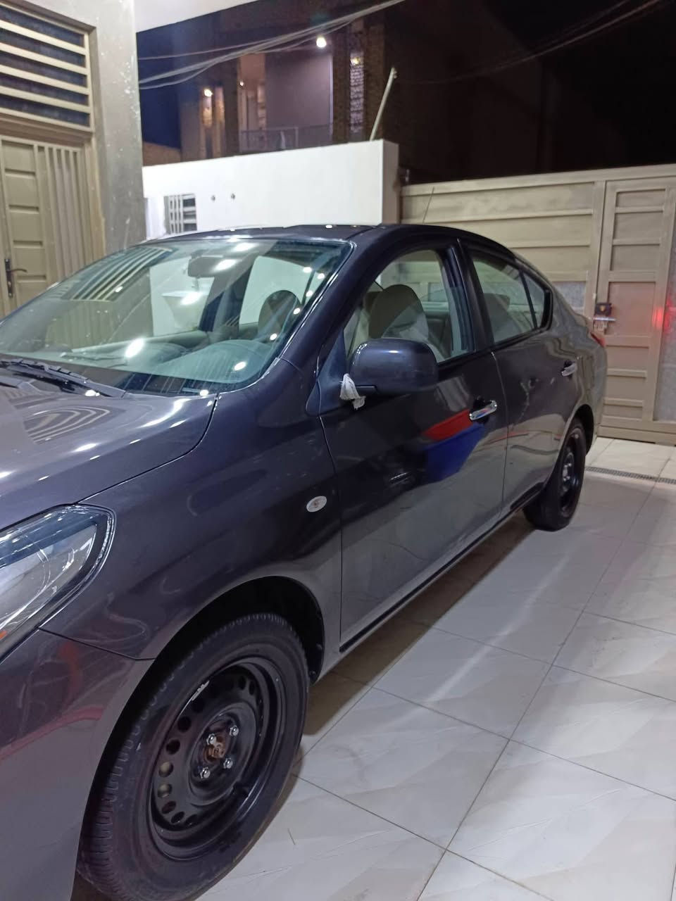 السلام عليكم 
نيسان صني هندي موديل 2023 ماشيه 19 الف 
خليجيه بأسمي رقم ذي قار كفالة عامه من التبديل والصبغ 
بارد قليل جداً بدون تكحيل 
مكان السيارة ناصرية مركز 
السعر 118 وبيها مجال قليل
غير متواجد على الأنترنيت الشراي يتصل وبي خير ويدلل
هاي كل تفاصيل السيارة 
***********
