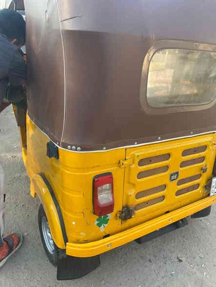 السلام عليكم 19 شهر 12 تحويل ثانيوم بيه لغد صبغ ودوس ولمحرك مجفت ولباقي نضيف تخم تاير تعمير جديد للاستفسار 
*********** عنوان عبيدي رئاسه قرب جامع الامام علي
