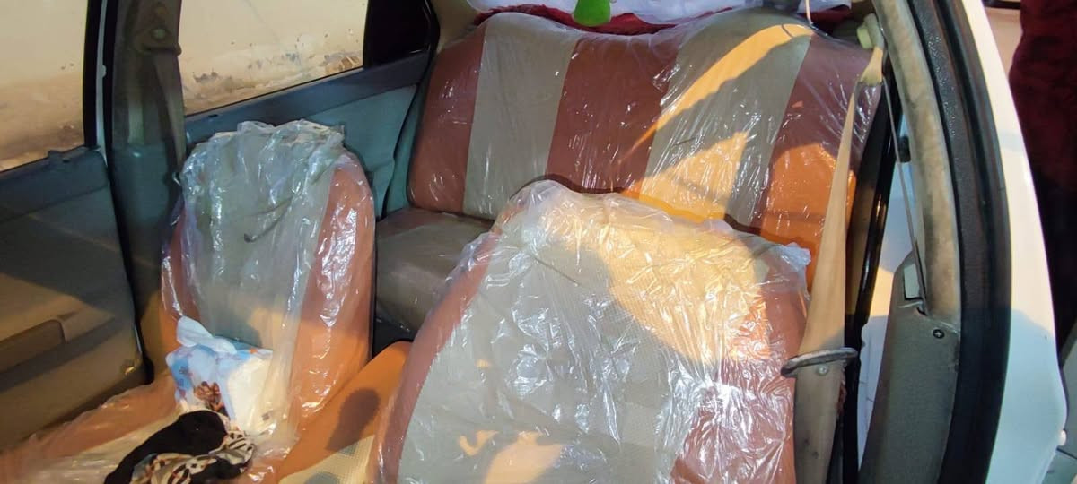 سمند البيع 2011
السياره جاهزه 
مكينه گير  خير من الله
حداديه 100٪
كشنات كهرباء
ابي اس  بريك
زنون
رقم انكليزي
36 $$
المكان النجف رقم راعي السياره وات ساب
***********
