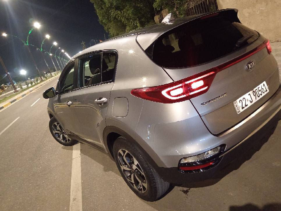 السلام عليكم للبيع سبورتج موديل 22 وراد أمريكي كلين
مكفوله كفالة عامة
محرك كير مكفولات محرك 4 سلندر
حداديه بلكامل جديدة امامي خلفي
تبريد ثلج

تايرات جدد
ترايك وين ميعجبك
سياره استخدام شخصي من دوام للبيت بعدها على وضع شركة جديدة من داخل ومن خارج 

رقم أربيل جديد الدولي تحويل مباشر
مكاني كربلاء رقم *********** كربلاء, العراق
