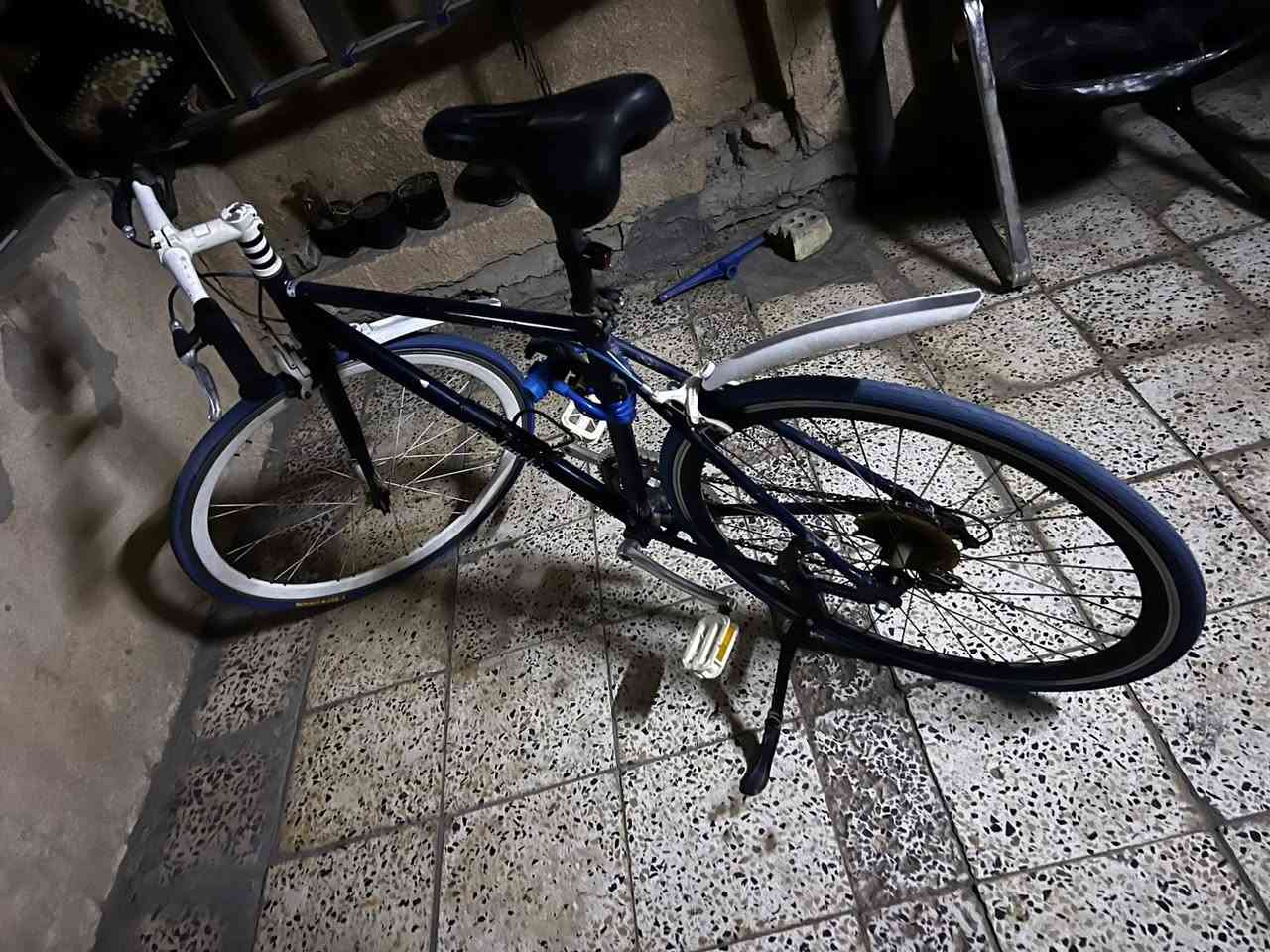 باسكل سباقات حجم 27لبيع مابي اي نقص لباسكل نضيف كلش مكاني بغداد 0772055987ع


**إذا كنت صاحب هذا الإعلان وتريد حذفه لأي سبب، رجاءا أرسل رسالة إلى الدعم الفني**