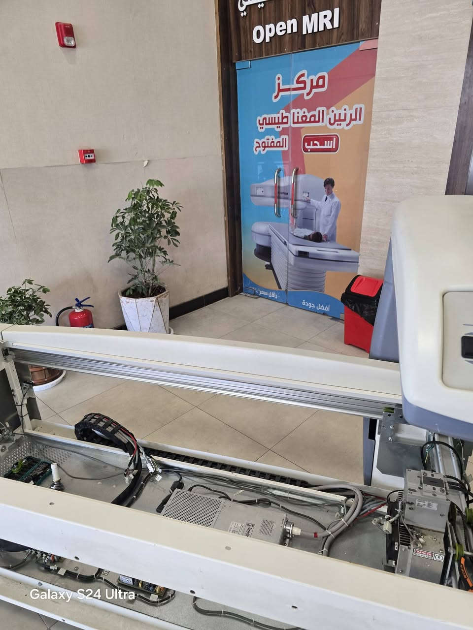 ✨ تم بحمد الله إنجاز جديد ✨
تم تنصيب جهاز فحص هشاشة العظام (DEXA) في
📍 مجمع الرازي الطبي
🔹 من شركة GE Healthcare العالمية
🔹 مع تنصيب أحدث إصدار من السوفت وير
🔹 دقة عالية في القياس ونتائج موثوقة للأطباء
🔹 سرعة بالأداء وسهولة بالاستخدام
💡 تم العمل بإشراف فريق متخصص وبخبرة عالية لضمان أفضل أداء للجهاز من أول يوم تشغيل
📞 متوفر لدينا:
✔️ تنصيب أجهزة طبية حديثة
✔️ تحديث سوفت وير لجميع أجهزة السونار والإيكو
✔️ صيانة شاملة (Software & Hardware)
✔️ توفير قطع غيار أصلية
📲 للحجز والاستفسار:
***********
