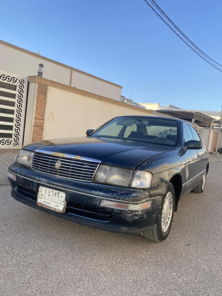 بطه زيتوني للبيع موديل 1993 مكفوله كفاله عامه من الضربه والصبغ والتبديل والخياس مكينه وكير جدد حداديه جديده تخم تاير جديد كهربائيات كله شغاله رقم نجف مشروع وطني شرط المداور 
المكان نجف 
السعر 38 وبيه مجال
للاتصال ***********
غير متواجد عالخاص
