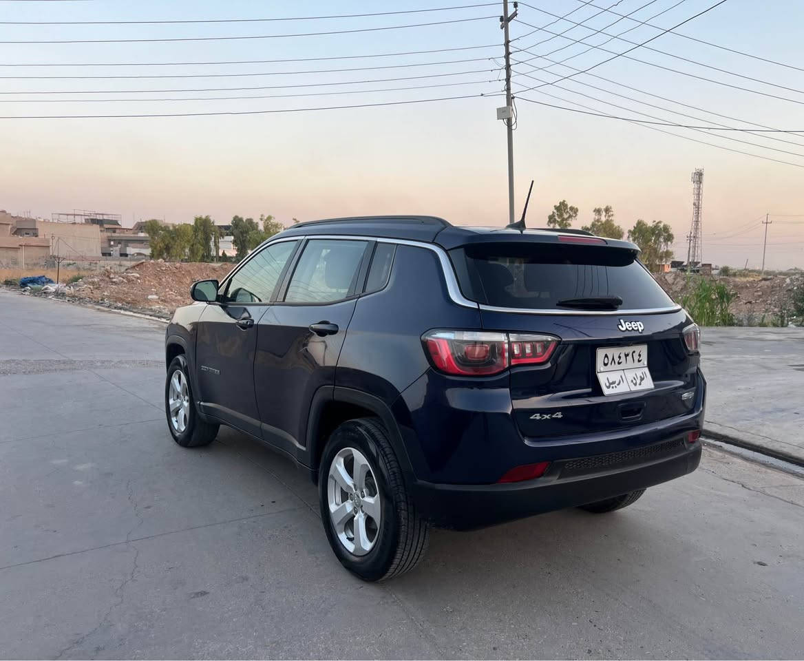 کۆمپاس مۆدیل ٢٠١٨ تەنها یەک پارچەو نیوی سبوخە بەبێ لیدران بەبێ ژورێ هیچ ئیرباگەکی نەتەقیە هەموی بیلادیە گێرو مەکینەو تەبرید هەمو شتی بەشەرتە نەکراوەتەوە سەیارەکە زۆر جوانو پاکە ٥٢ هەزار حەقیقی رۆیشتیە نرخی ١٢٢ وەرەقە 
*********** أربيل, العراق
