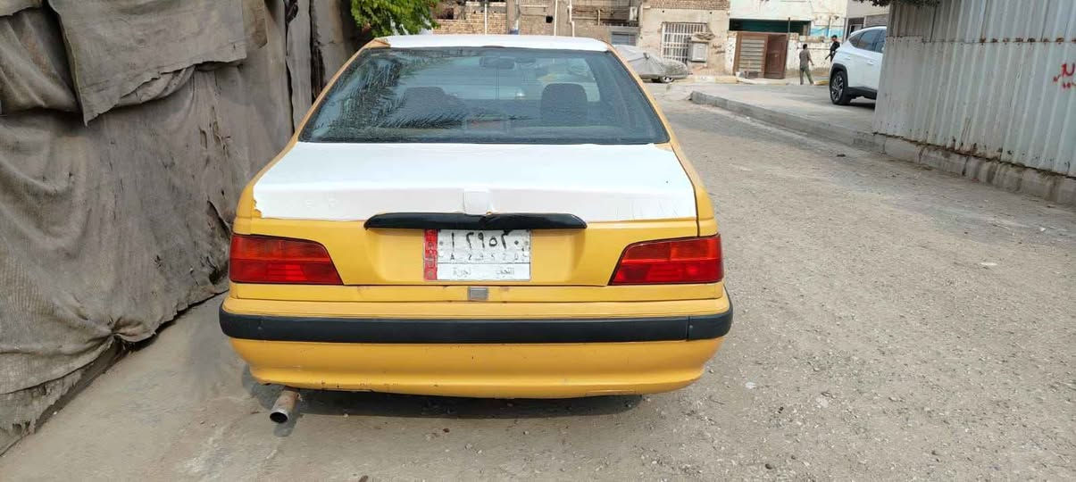 بارص موديل 2015 بيها ضربة بسيطة بالجاملغ الخلفي وره السايق سنوية لنهاية 2027 مصبوغة حزام جمالية كير محرك كفالة مداورها يمي عليها هيئة وغرامة 250اصفرها الك اني مكاني ديوانية المركز السعر 40وبيها مجال *********** Singapore
