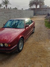BMW 525 سياره كير ومحرك مكفول وصدر امامي خلفي مكفول  تبريد شغال  سياره...