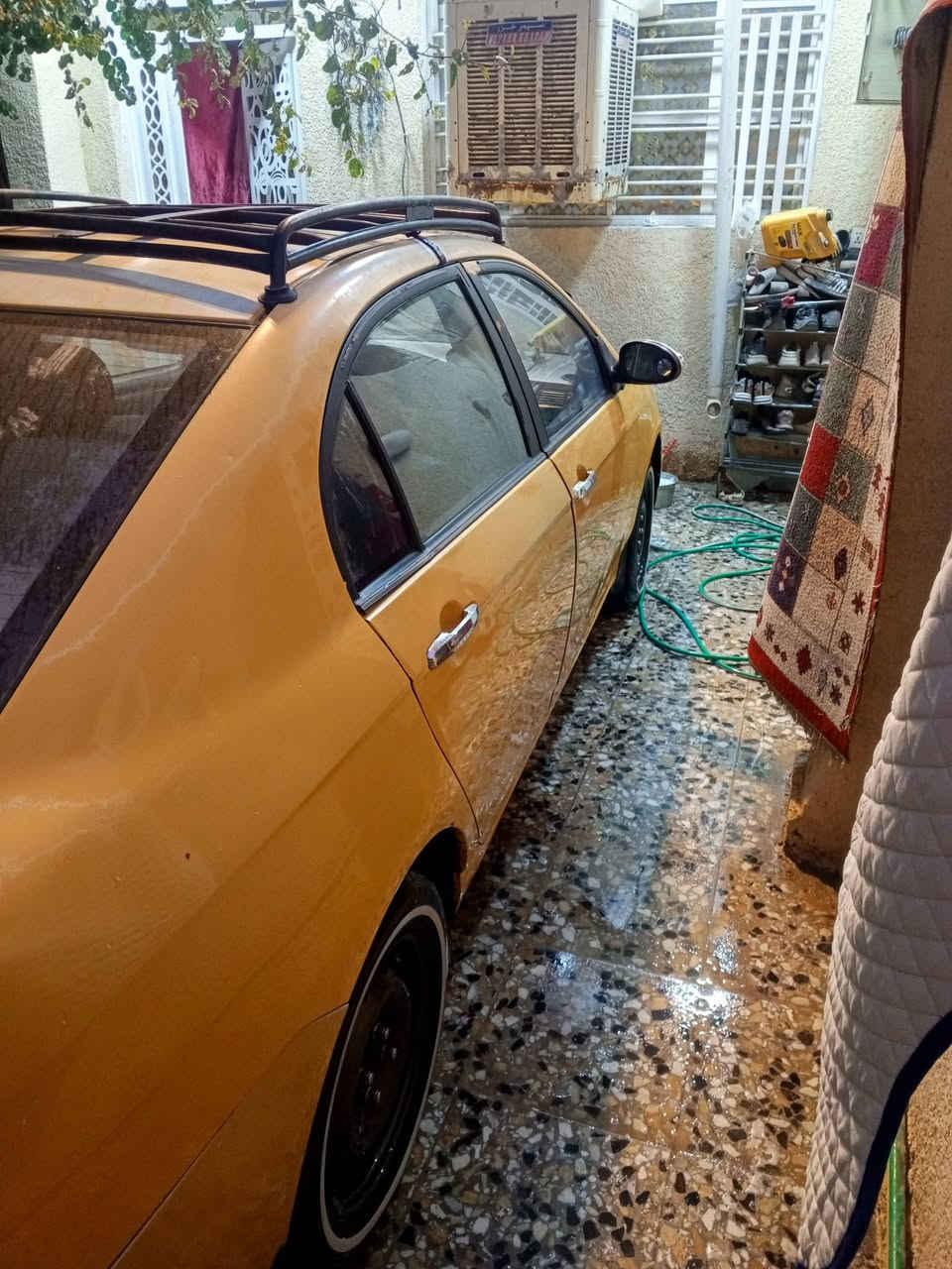 اليفان 620موديل 2011 مصفره من غرامات ولهيئة مكينه بلادي كير عادي جاهزة من كلشي سعر (40) بيهة مجال الرقم(***********) (***********) مكان الشعله الصدرين
