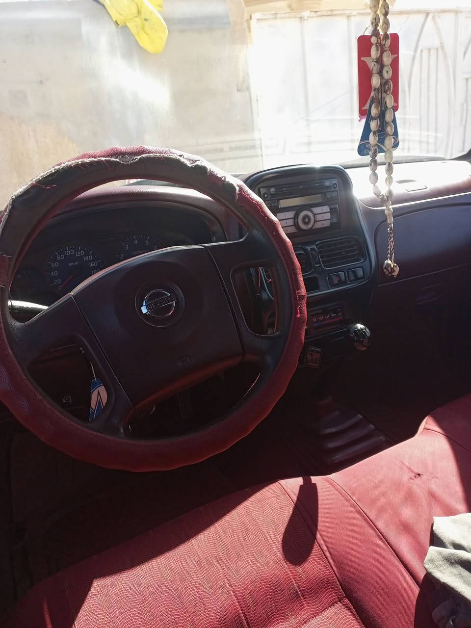 السلام عليكم
سياره نيسان دبل قماره موديل 2012 رقم اربيل سنويه منتهيه من 2017 
محرك كير شرط صدر جديد تايرات جدد سياره مكفوله للبيع  للاستفسار ***********
