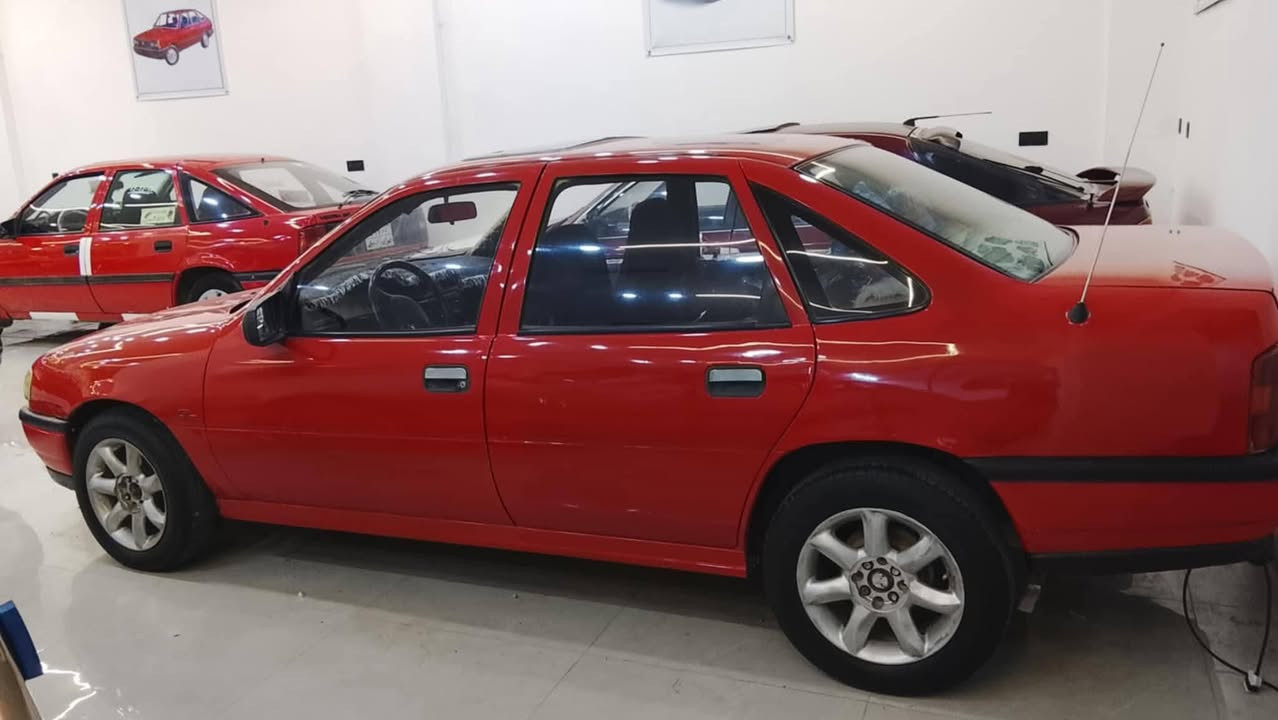 ڤیکترابۆفرۆشتن مۆدیل92، مکینه18، گیڕتوماتیک، پاوه ر، سیلاید، قوفل مه رکه زی، Abs، سبوخ حامه لۆجوانی، به ناوکردن، غڕامه، وه رگه ڕان، بڕانه وه، گیڕ، مکینه به شه رت، 8وه ڕه قه و نیو غه ڕامه ی له سه ره ده یده مه وه، نرخی38 وه ڕه قه، هه ولیر پیشانگای چیا گه ڕه کی ژیان جاده ی کۆنی که رکوک، ژماره م***********
